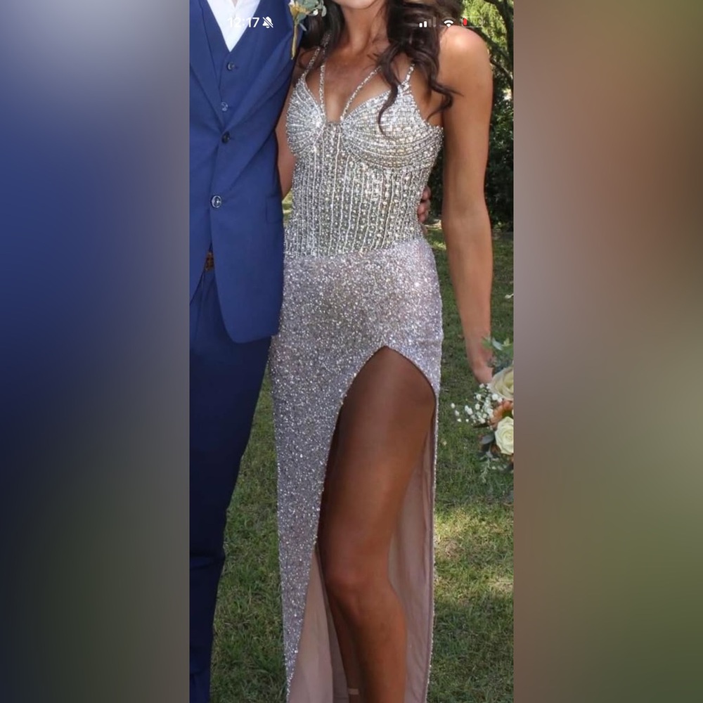 The most gorgeous gown!!!!!🪩🪩🪩